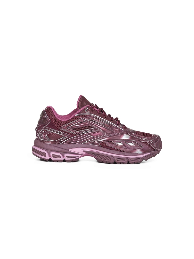 Reebok Sneakers