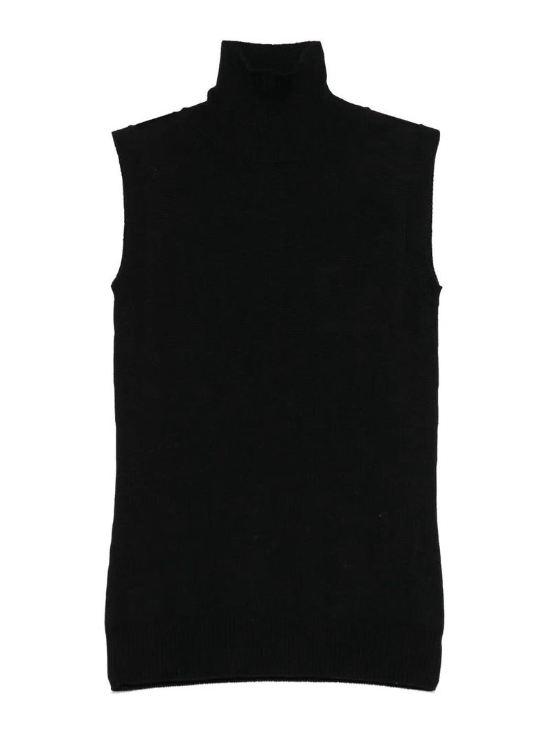 Sleeveless Turtle-Neck Sweater