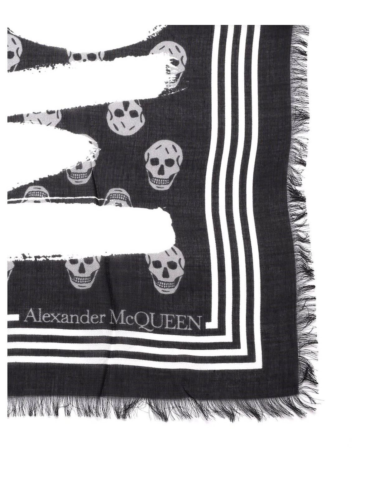 Graffiti Biker shawl in black 6611494418Q1078 (Alexander McQUEEN / スカーフ・マフラー ) | Alexander McQUEEN (アレキサンダー・マックイーン)(1)