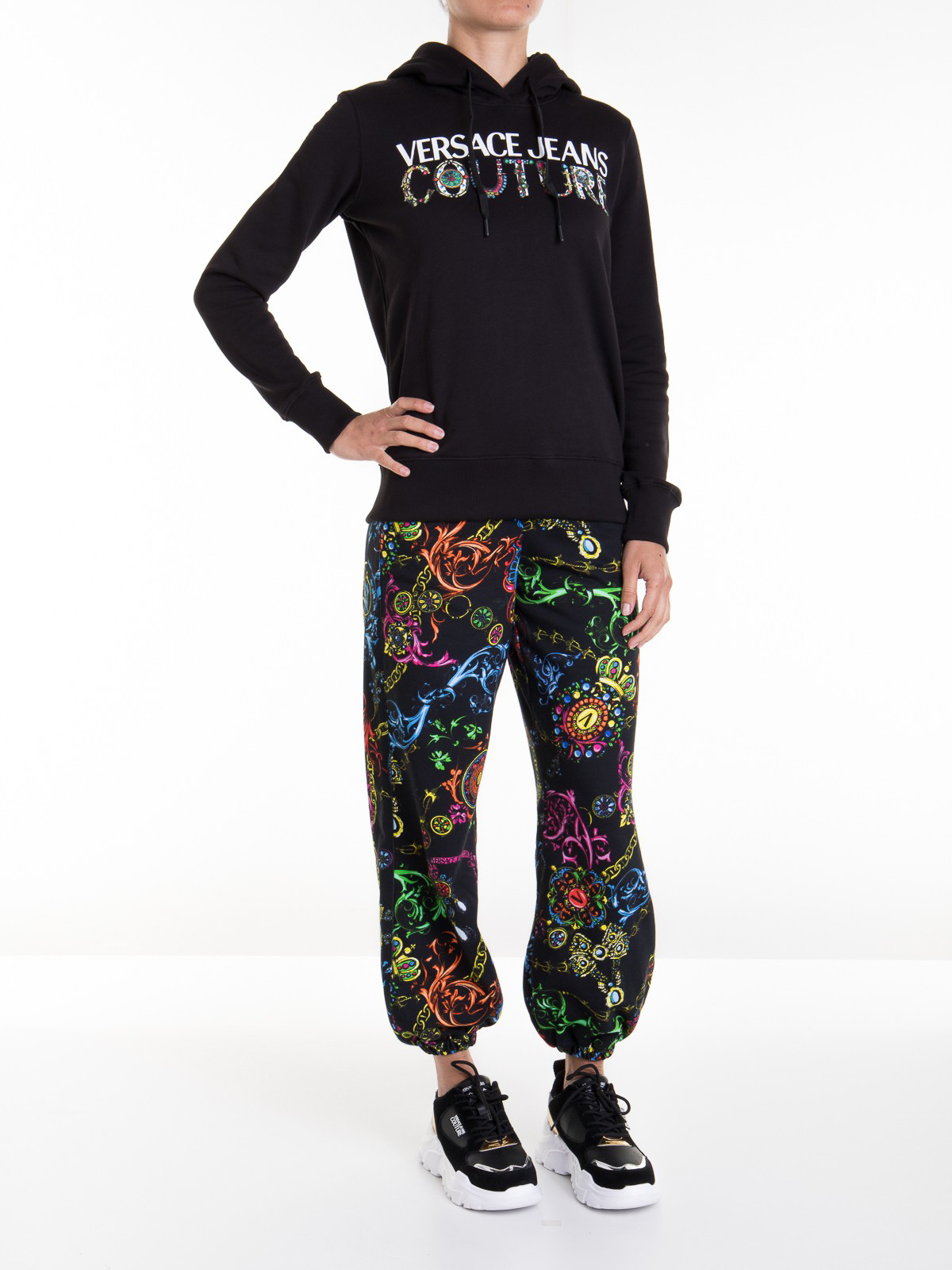Logo print cotton hoodie. 71HAIF4CF00F899 (VERSACE JEANS COUTURE / スウェット・フーディー ) | VERSACE JEANS COUTURE (ヴェルサーチェ ジーンズ クチュール)(1)