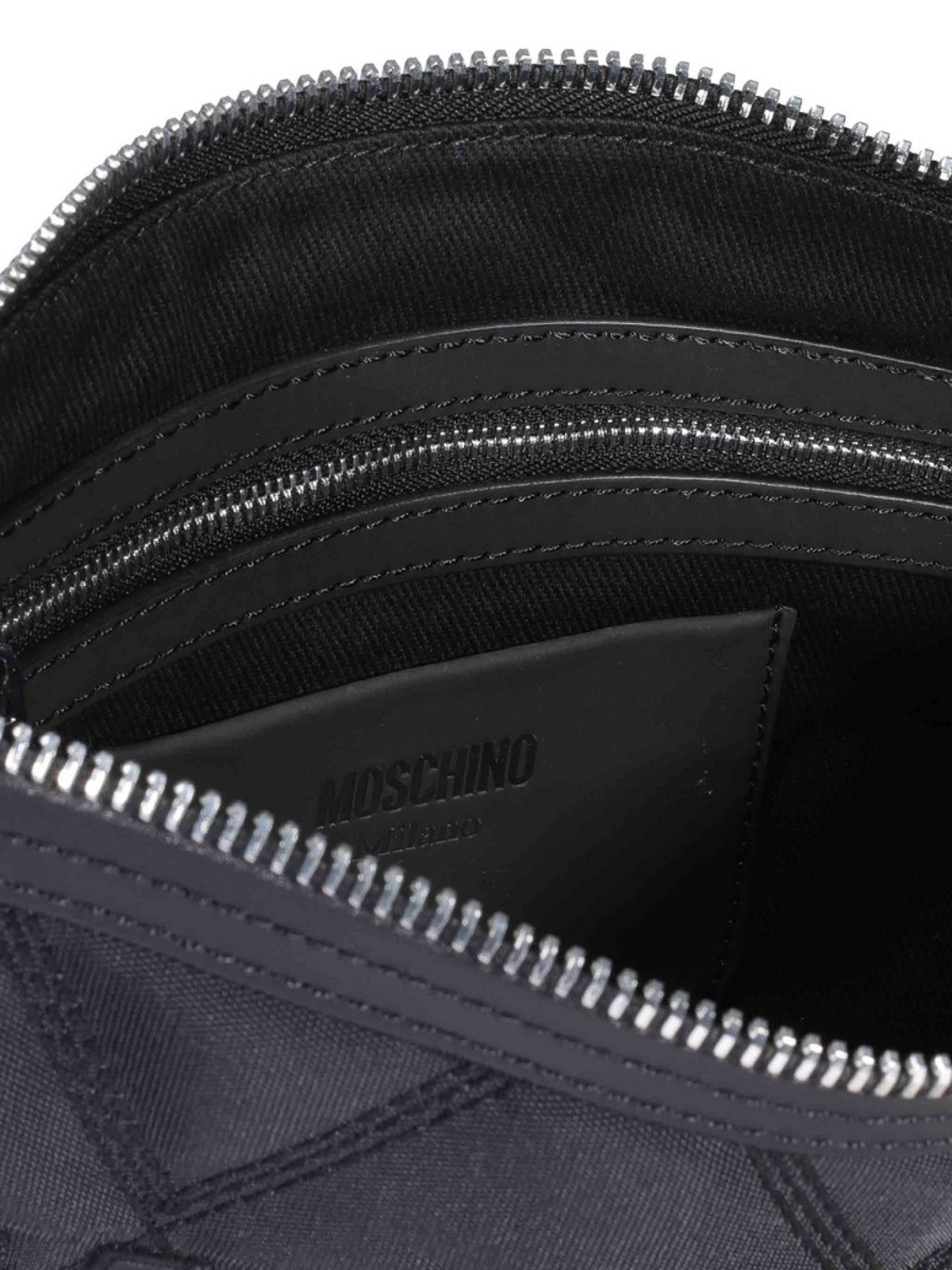Tech fabric clutch 840382011555 (MOSCHINO / クラッチバッグ・ポーチ ) | MOSCHINO (モスキーノ)(4)