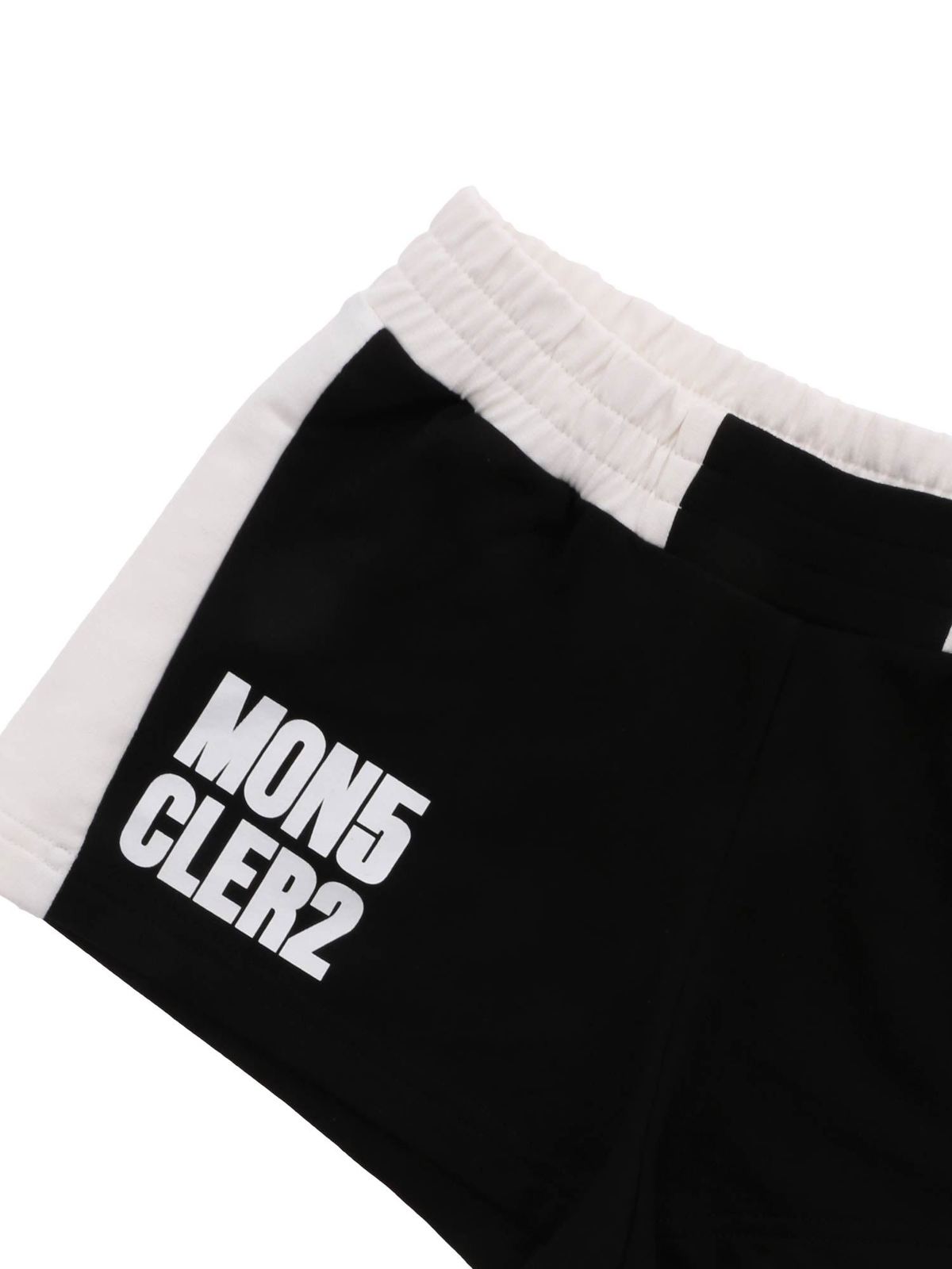 Cotton fleece shorts in black and white 8H70710809DQ999 (Moncler / ショートパンツ ) | Moncler (モンクレール)(2)