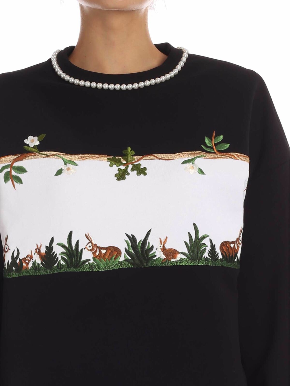 Black sweatshirt with rabbit patch 19IV2S0E01142149000 (VIVETTA / スウェット・フーディー ) | VIVETTA (ヴィヴェッタ)(3)