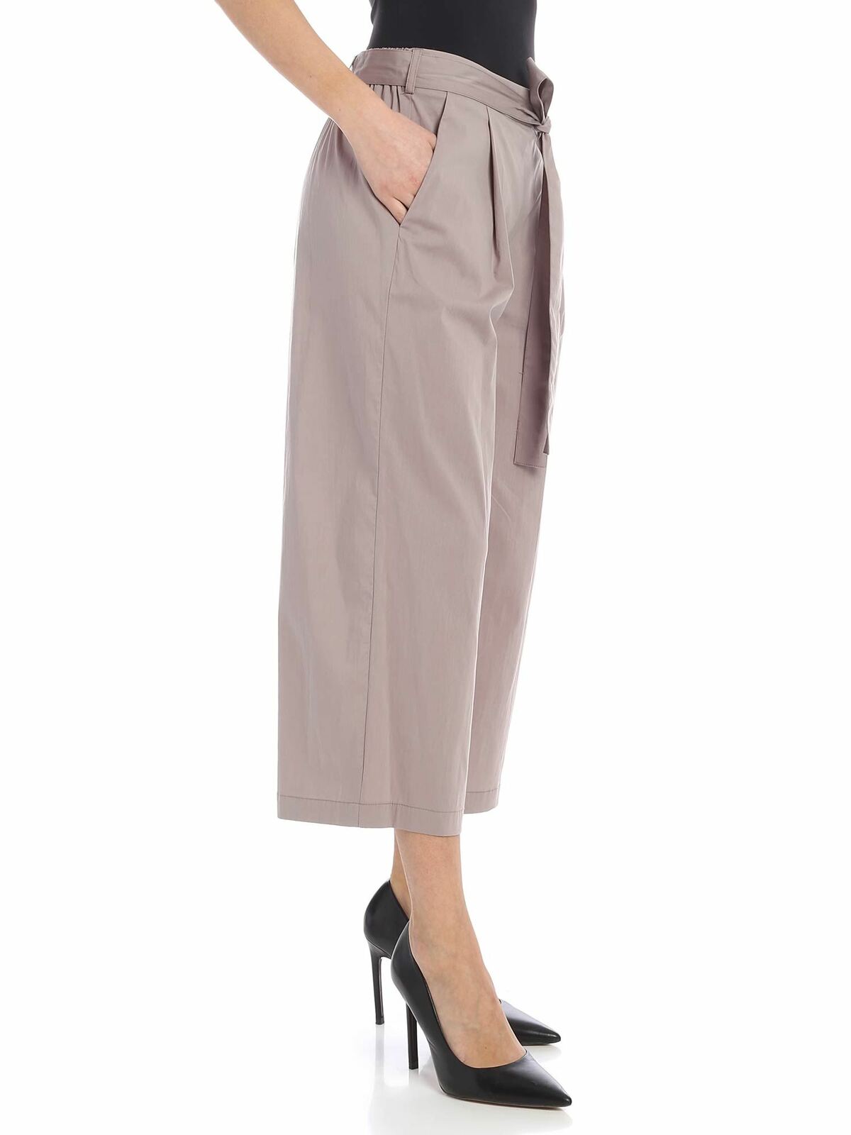 Crop pants in dove gray with bow at the waist P9JK0DRBTPE (DKNY / パンツ ) | DKNY (ディーケーエヌワイ)(1)