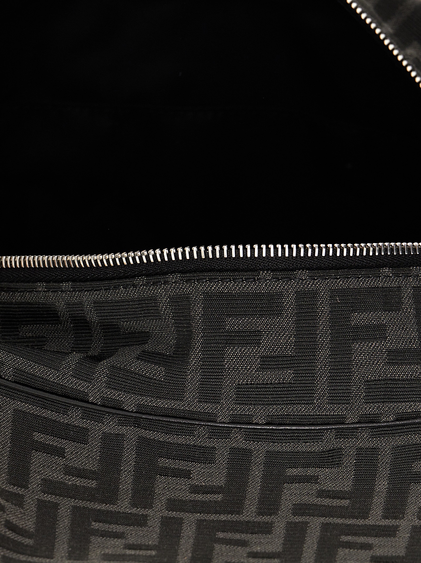 'FF' wash bag 7N0141ALWKF1IKJ (FENDI / クラッチバッグ・ポーチ ) | FENDI (フェンディ)(3)