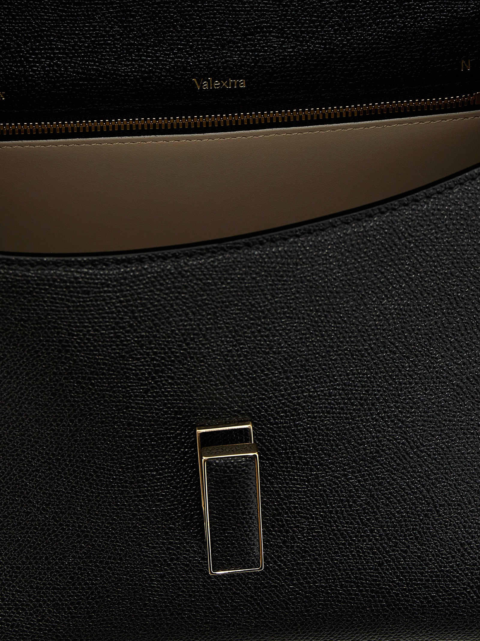 'Iside' medium handbag WBES0056028LOC99NN (VALEXTRA / ハンドバッグ・ショルダーバッグ ) | VALEXTRA (ヴァレクストラ)(3)