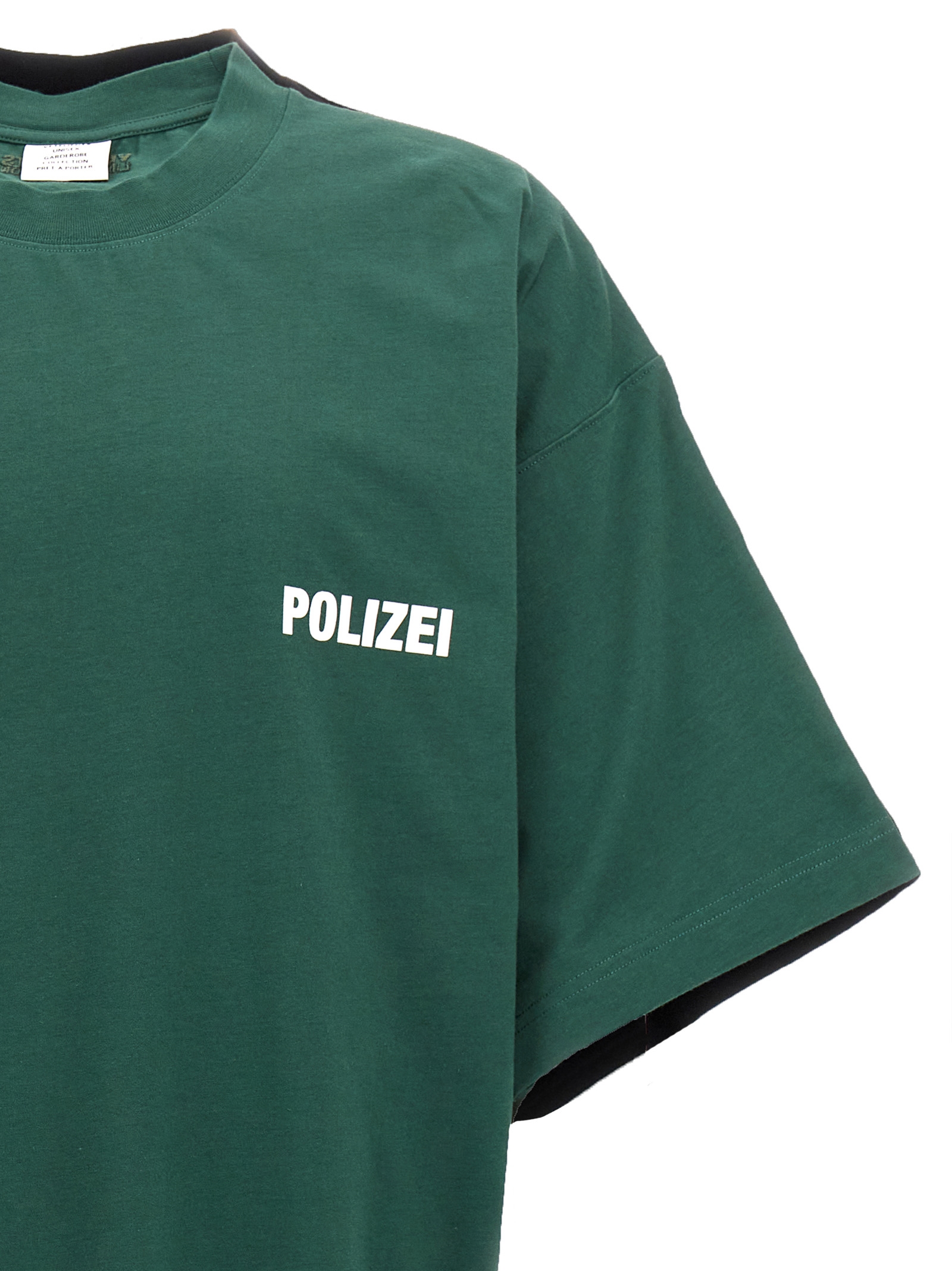 'Polizei/Securite' T-shirt UA65TR423GPOLIZEIGREENBLACK (VETEMENTS / Tシャツ・カットソー ) | VETEMENTS (ヴェトモン)(3)