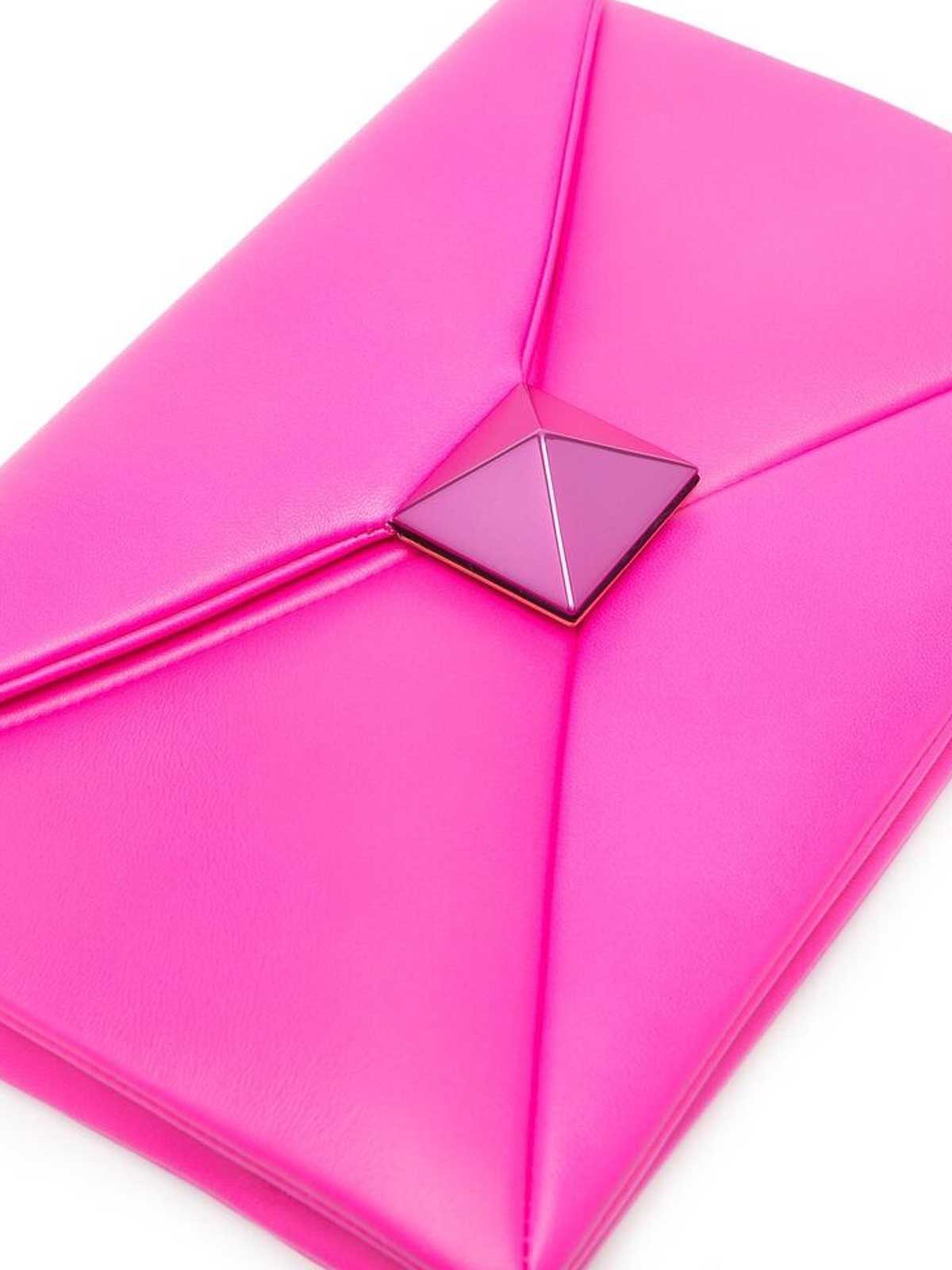 One stud clutch bag in fuchsia pink 1Y0B0B58BRLUWT (Valentino Garavani / クラッチバッグ・ポーチ ) | Valentino Garavani (ヴァレンティノ)(1)