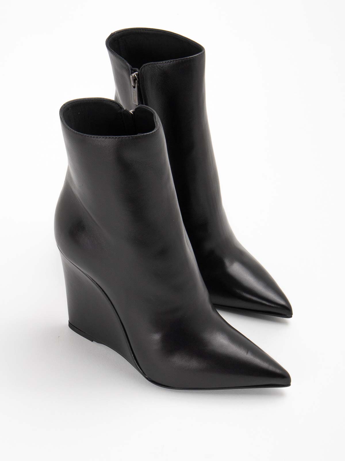 Pointed Zip Ankle Boots 2872V100 (LE SILLA / ブーツ ) | LE SILLA (レ シーラ)(1)
