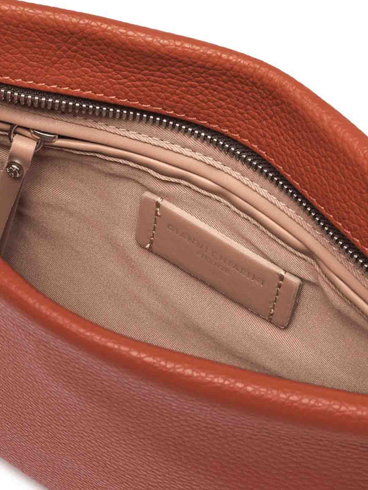 Brenda clutch bag in textured leather BS8265COMMGRN13618 (GIANNI CHIARINI / クラッチバッグ・ポーチ ) | GIANNI CHIARINI (ジャンニ キアリーニ)(3)