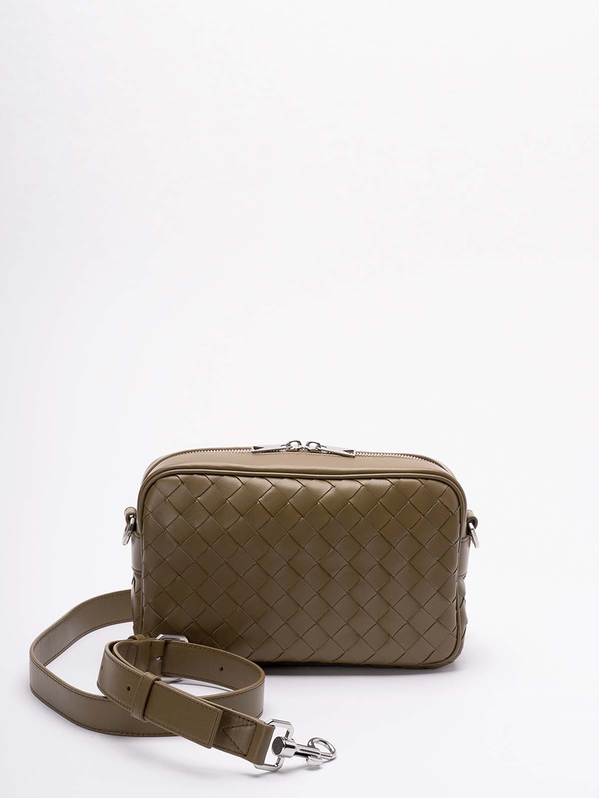 `Medium Intrecciato Camera Bag` 755923V2HL12934 (Bottega Veneta / ハンドバッグ・ショルダーバッグ ) | Bottega Veneta (ボッテガ・ヴェネタ)(1)