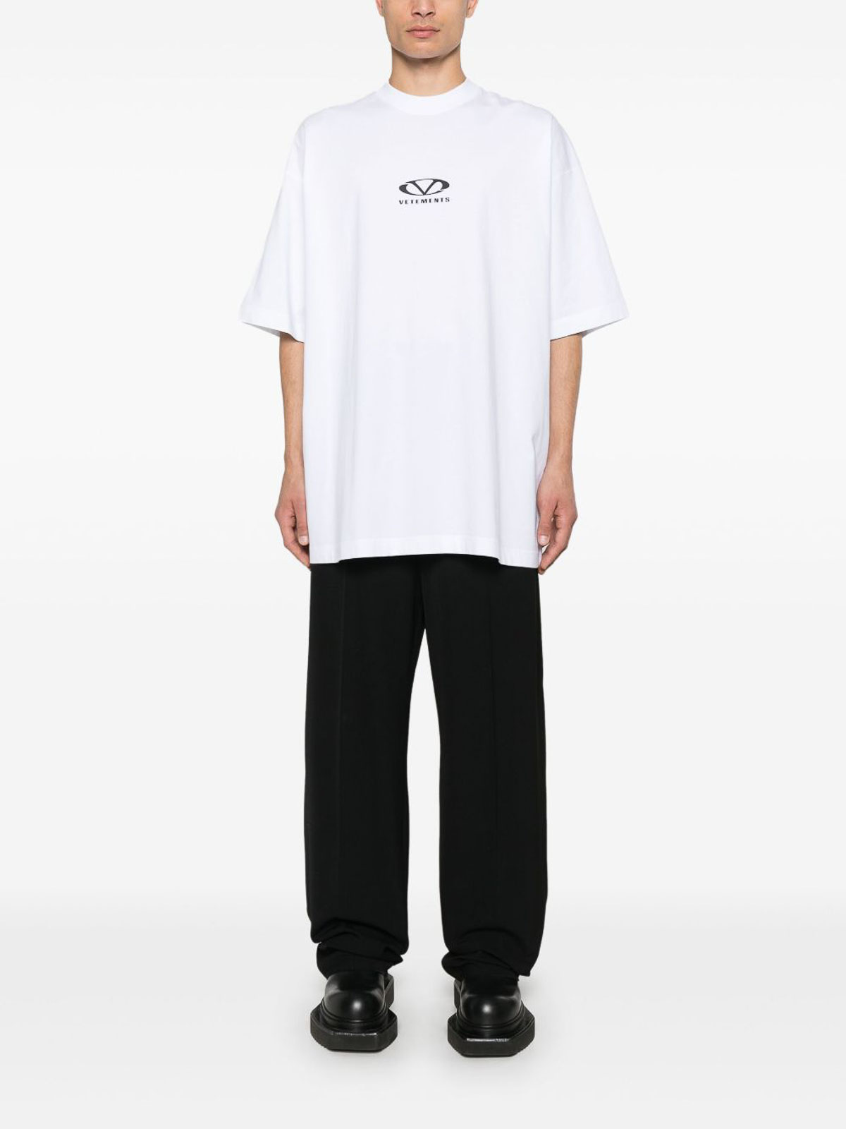 Logo-Print T-Shirt UA66TR605W (VETEMENTS / Tシャツ・カットソー ) | VETEMENTS (ヴェトモン)(4)