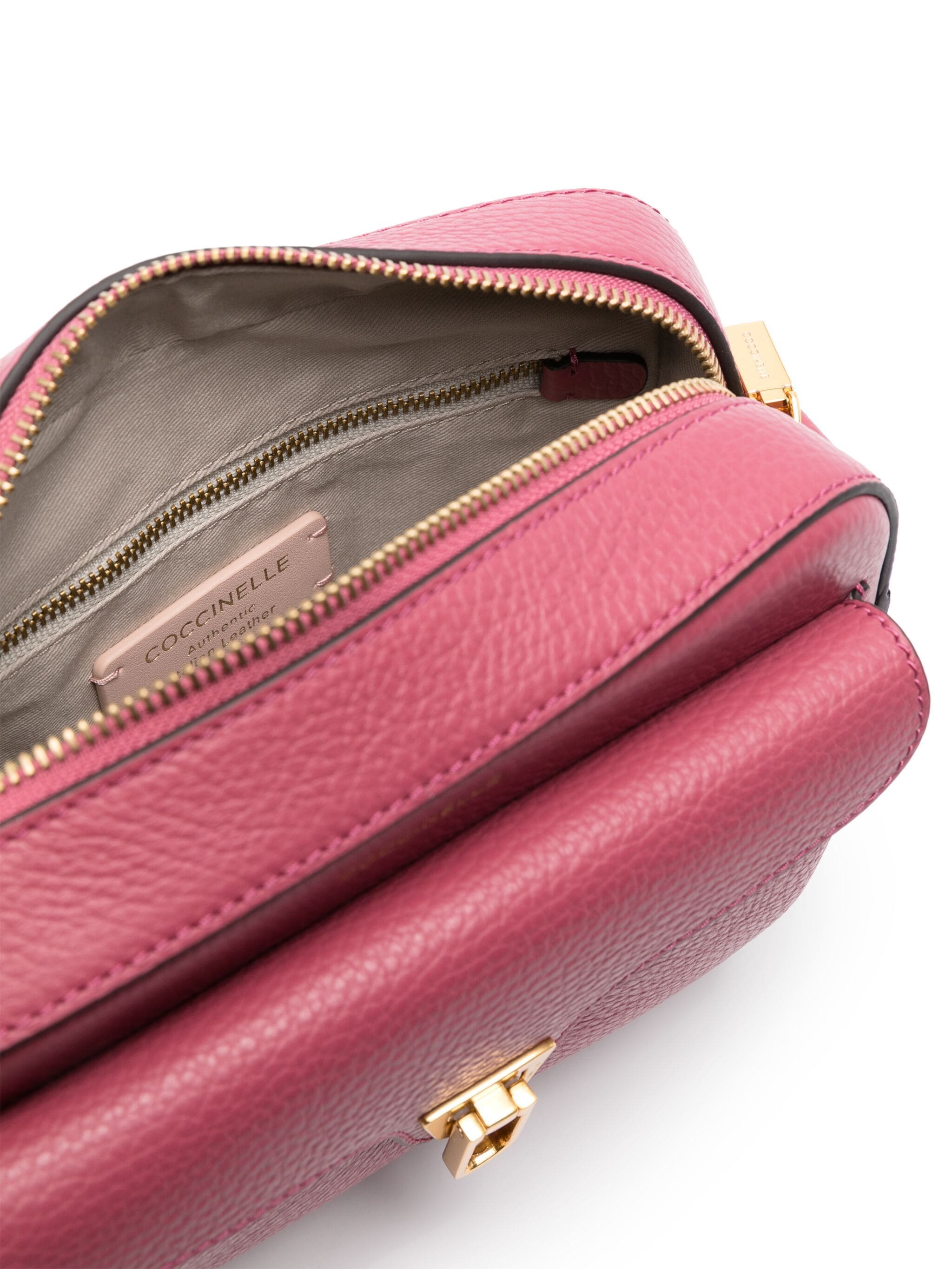 Coccinelle Bags.. E1MF6150201P16 (COCCINELLE / ハンドバッグ・ショルダーバッグ ) | COCCINELLE (コチネレ)(2)