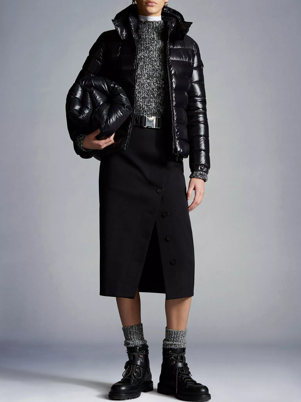 Moncler Coats Black I20931A5240068950999 (Moncler / ダウンジャケット・コート ) | Moncler (モンクレール)(1)