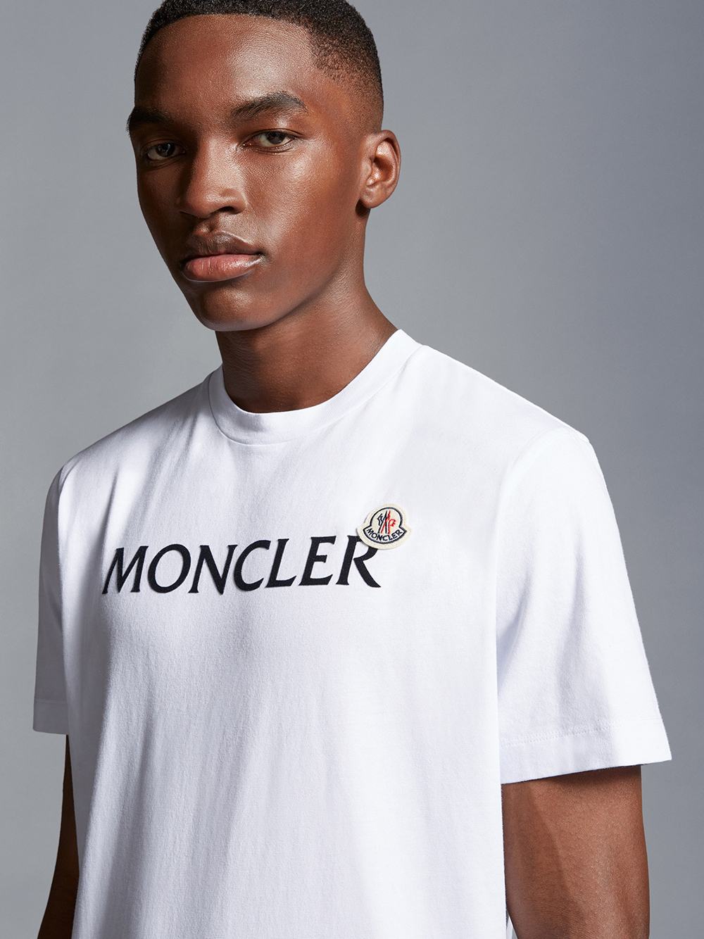 Moncler T-shirts and Polos White I20918C000478390T001 (Moncler / Tシャツ・カットソー ) | Moncler (モンクレール)(3)