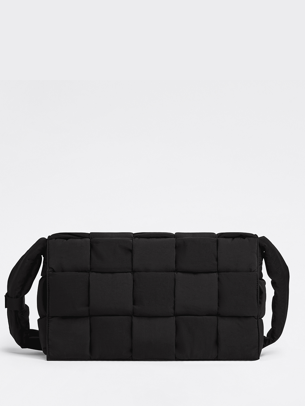 Bottega Veneta Bags.. Black 690133VBO818803 (Bottega Veneta / ハンドバッグ・ショルダーバッグ ) | Bottega Veneta (ボッテガ・ヴェネタ)