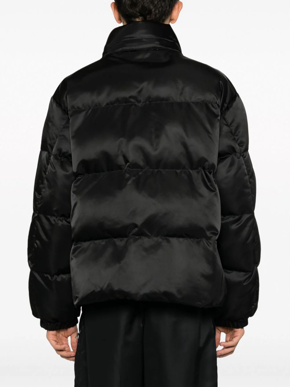 OAMC Coats Black 23A28OAU36NYL00710001 (OAMC / ダウンジャケット・コート ) | OAMC (オーエーエムシー)(3)