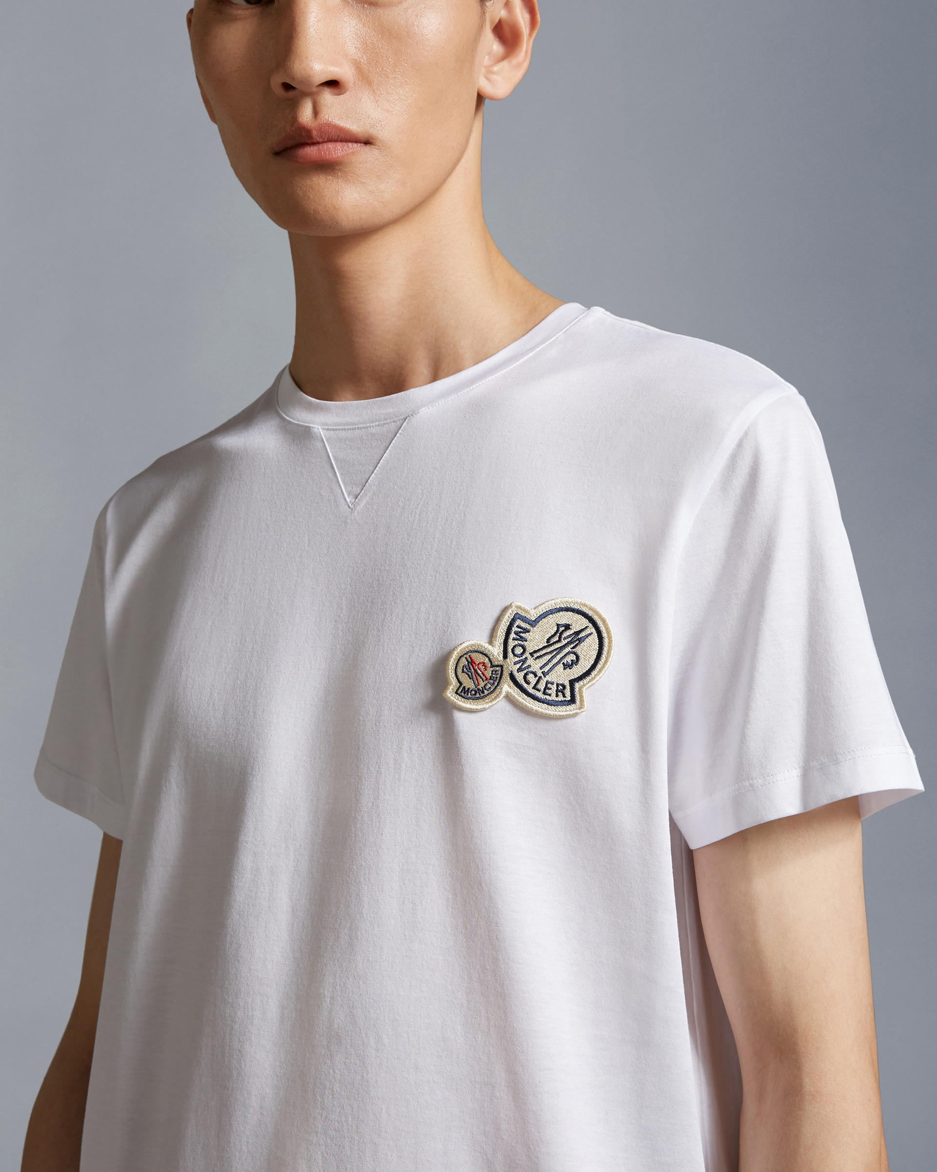 Moncler T-shirts and Polos White J10918C000588390Y001 (Moncler / Tシャツ・カットソー ) | Moncler (モンクレール)(3)