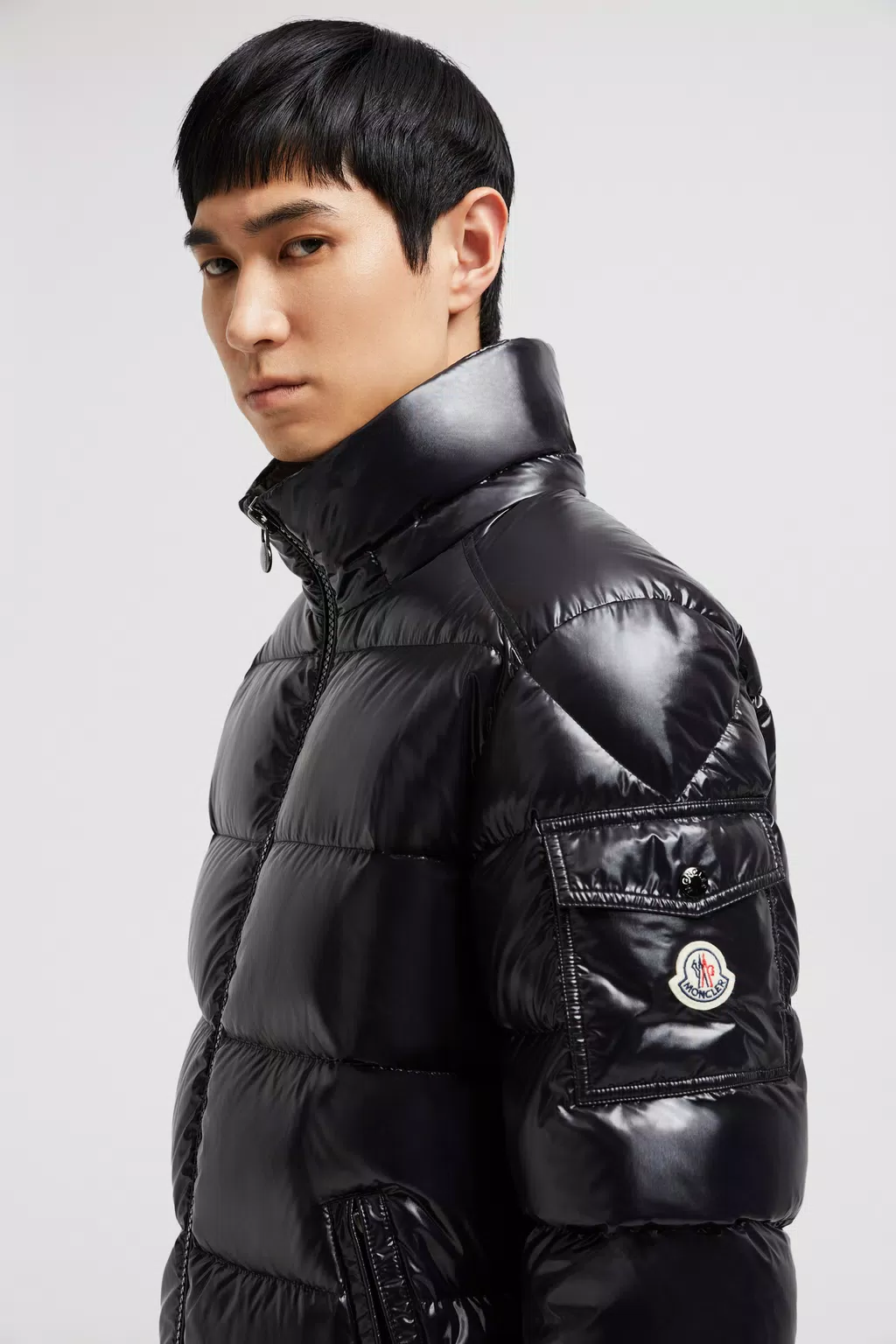 Moncler Coats Black J20911A5360068950999 (Moncler / ダウンジャケット・コート ) | Moncler (モンクレール)(3)