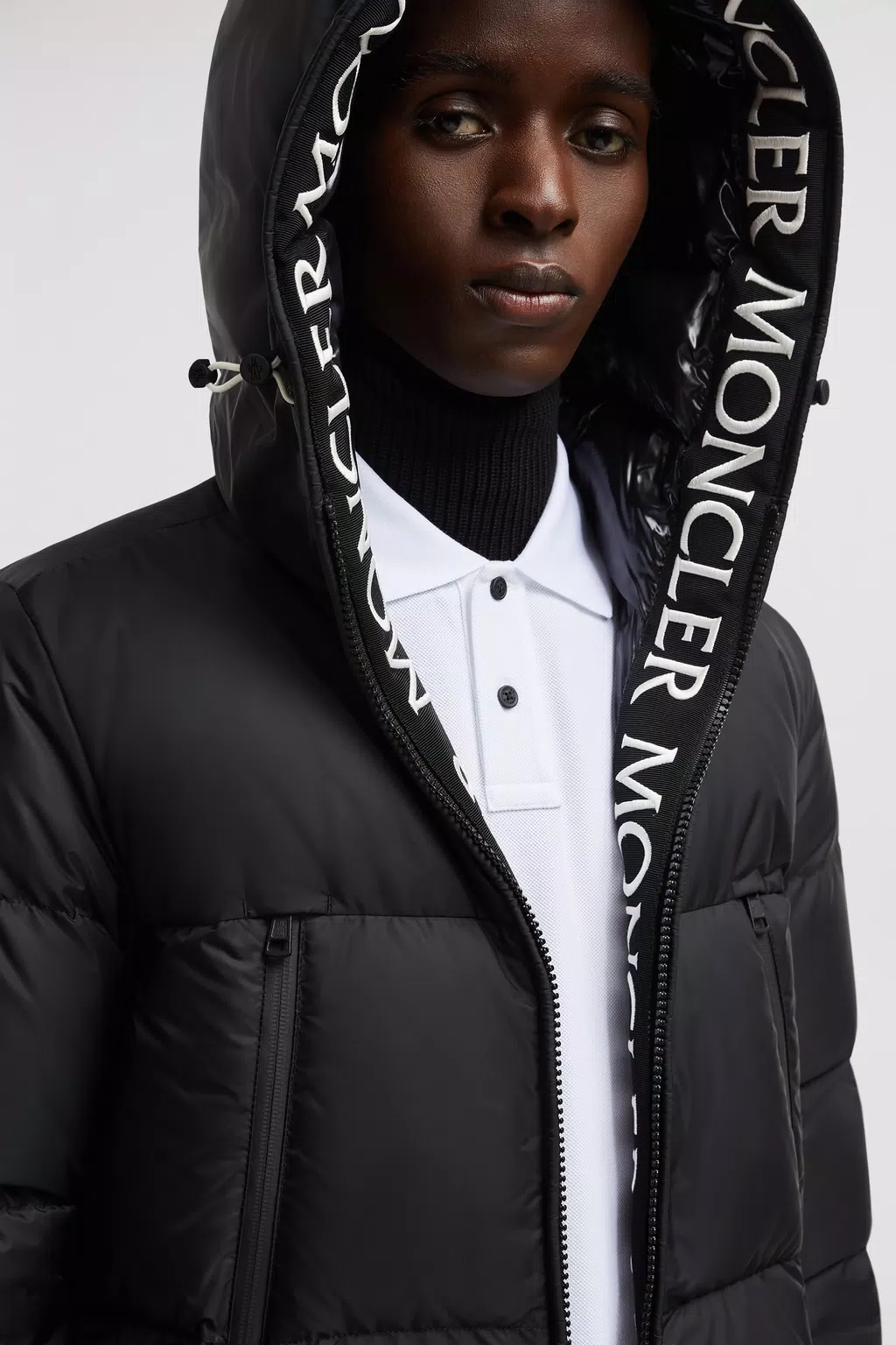 Moncler Coats Black J20911B56900C0300999 (Moncler / ダウンジャケット・コート ) | Moncler (モンクレール)(3)