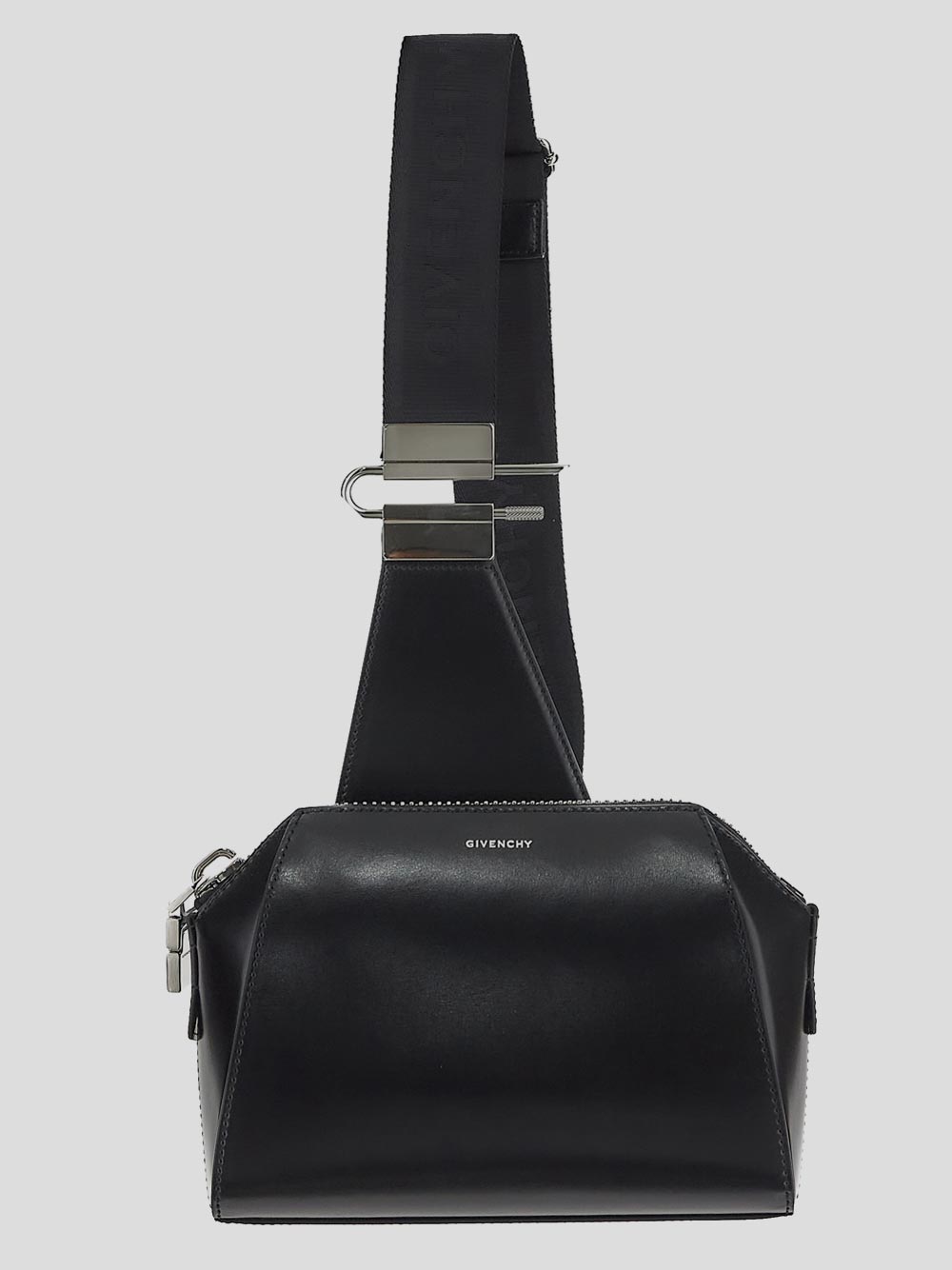 Givenchy Bags.. Black BKU044K14L001 (GIVENCHY / ボディ・ベルトバッグ ) | GIVENCHY (ジバンシィ)
