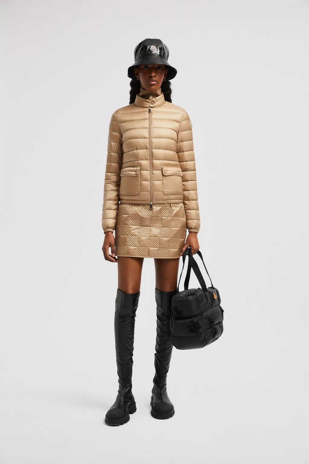 Moncler Coats Beige J20931A1010053048205 (Moncler / ダウンジャケット・コート ) | Moncler (モンクレール)(1)