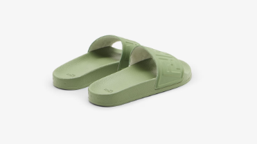 FENDI KIDS Flat shoes Green JMR411AJYUF0QX0 (FENDI / サンダル ) | FENDI (フェンディ)(1)