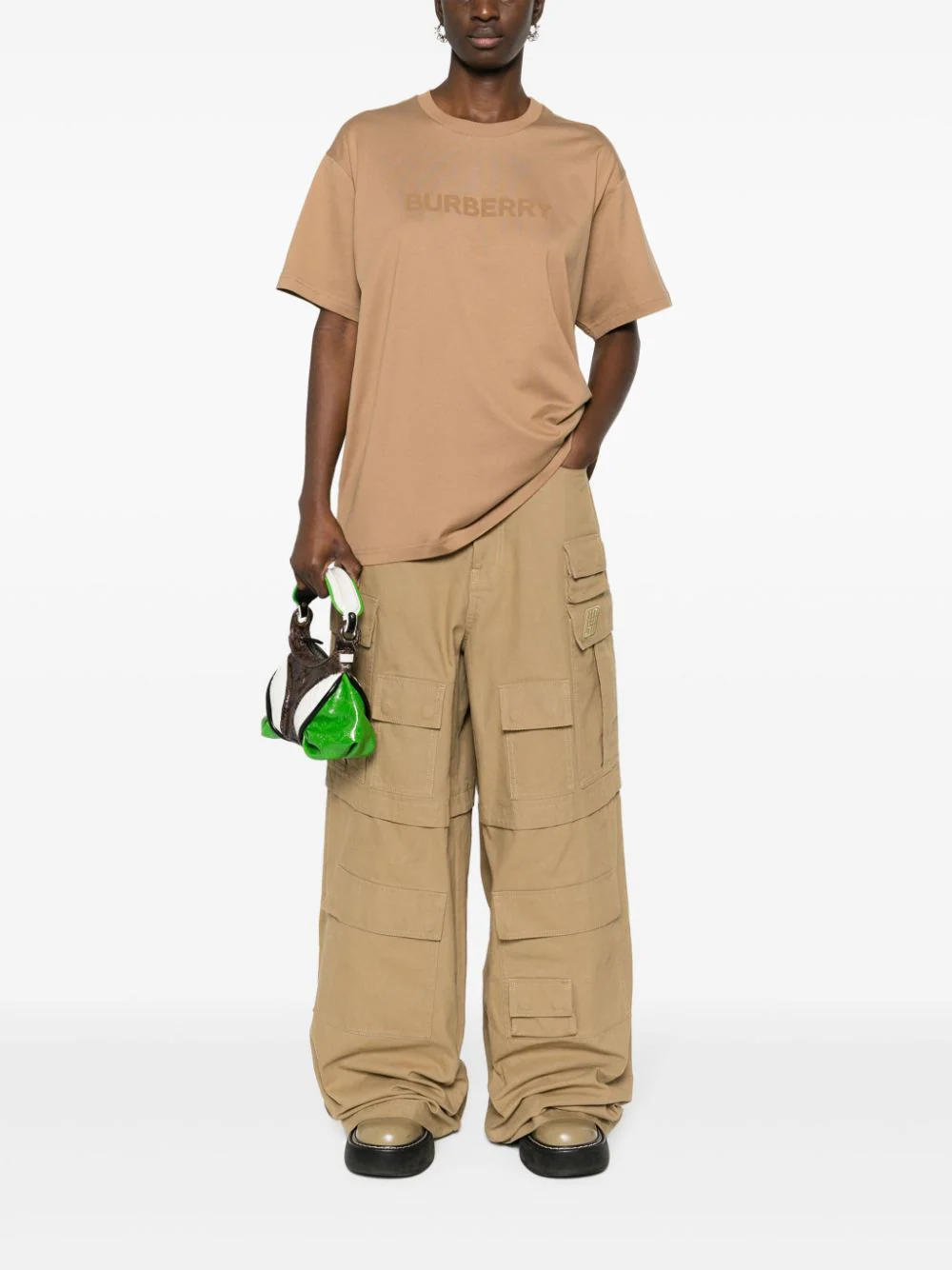Burberry T-shirts and Polos Beige 8083128A1420 (Burberry / Tシャツ・カットソー ) | Burberry (バーバリー)(1)