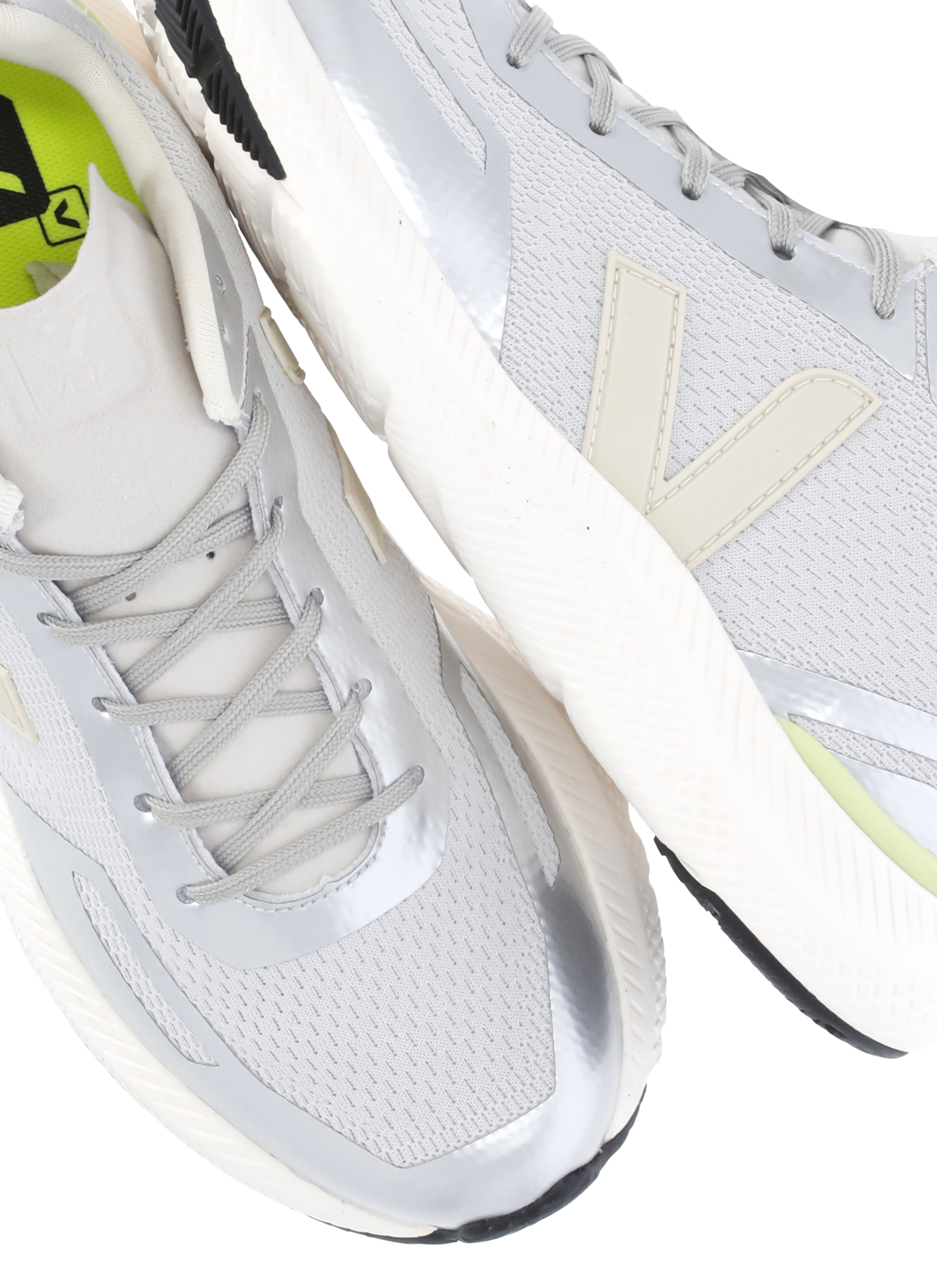 VEJA IP1403786LIGHTGREYPIERRESILVER 関税送料込 Veja Sneakers Silver (VEJA/スニーカー) | VEJA（ヴェジャ）の