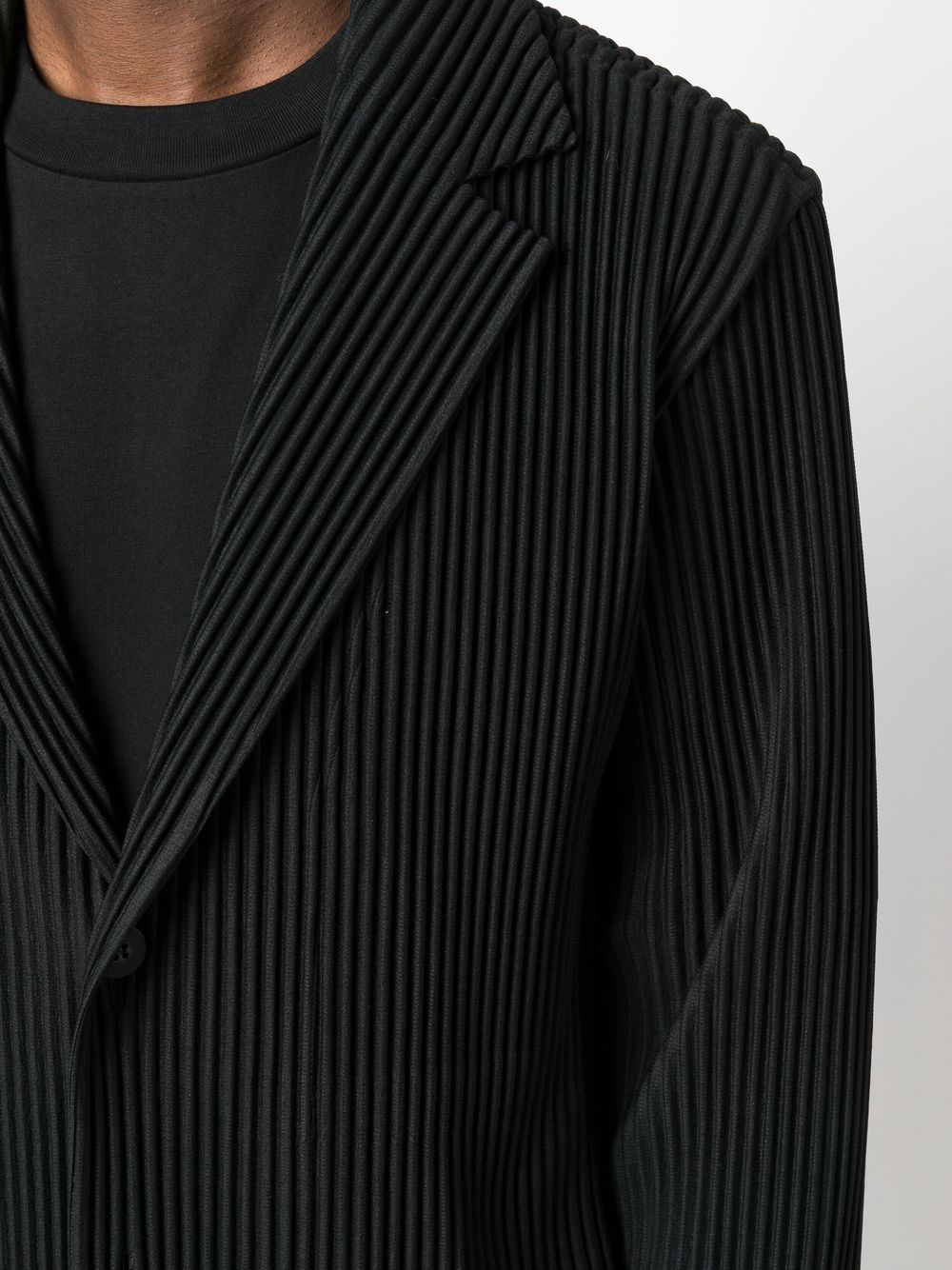 HOMME PLISSE' ISSEY MIYAKE Jackets Black HP36JD30115 (HOMME PLISSÉ ISSEY MIYAKE / ブレザー・ジャケット ) | HOMME PLISSÉ ISSEY MIYAKE (オムプリッセ イッセイ ミヤケ)(1)
