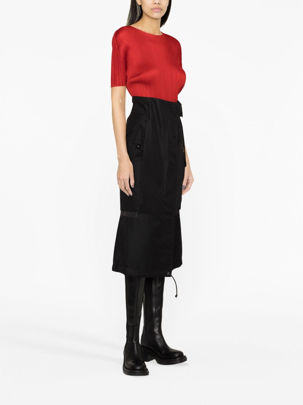 Pleats Please T-shirts and Polos Red PP36JK80324 (PLEATS PLEASE ISSEY MIYAKE / Tシャツ・カットソー ) | PLEATS PLEASE ISSEY MIYAKE (プリーツ プリーズ イッセイ ミヤケ)(3)