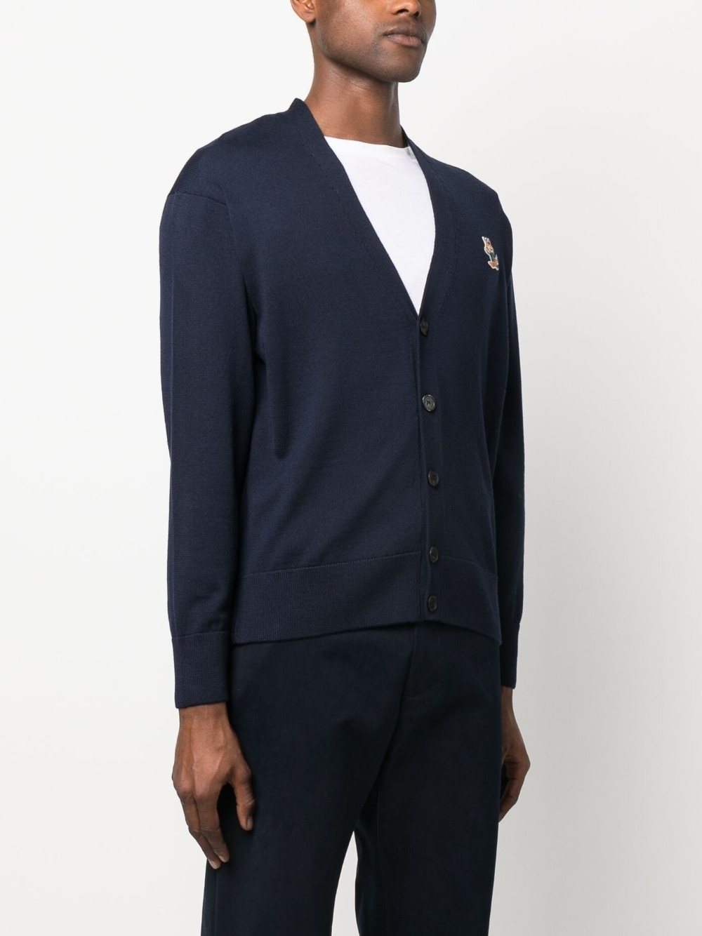 MAISON KITSUNE' Sweaters Blue KM00504KT1036P480 (Maison Kitsuné / ニット・セーター・カーディガン ) | Maison Kitsuné (メゾン キツネ)(3)