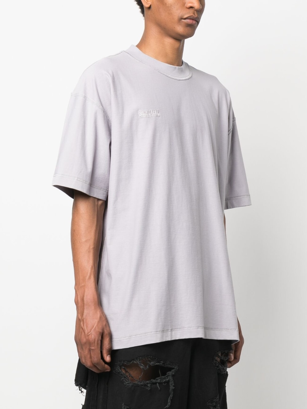 Vetements T-shirts and Polos Lilac UE63TR660LLILAC (VETEMENTS / Tシャツ・カットソー ) | VETEMENTS (ヴェトモン)(2)