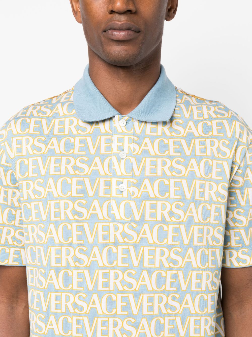 VERSACE LA VACANZA T-shirts and Polos Clear Blue 10108431A079045V510 (VERSACE / ポロシャツ ) | VERSACE (ヴェルサーチェ)(2)