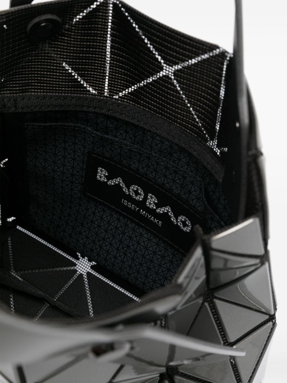 Bao Bao Issey Miyake Bags.. Grey BB38AG610CARAT94 (BAO BAO ISSEY MIYAKE / ハンドバッグ・ショルダーバッグ ) | BAO BAO ISSEY MIYAKE (バオバオイッセイミヤケ)(1)