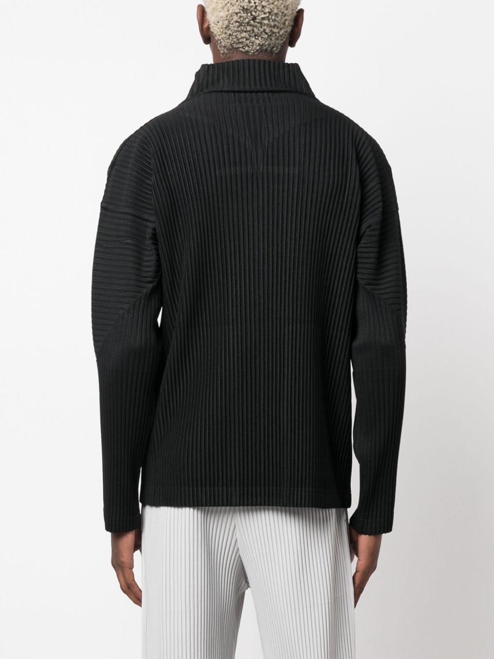 HOMME PLISSE' ISSEY MIYAKE Sweaters Black HP38JL44015 (HOMME PLISSÉ ISSEY MIYAKE / ニット・セーター・カーディガン ) | HOMME PLISSÉ ISSEY MIYAKE (オムプリッセ イッセイ ミヤケ)(2)