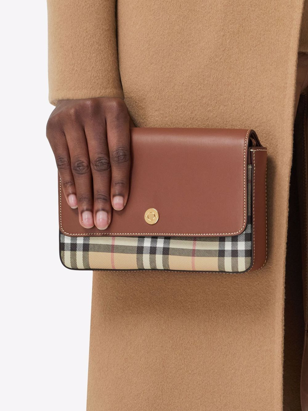 Burberry Bags.. Leather Brown 8049244A1363 (Burberry / ハンドバッグ・ショルダーバッグ ) | Burberry (バーバリー)(1)