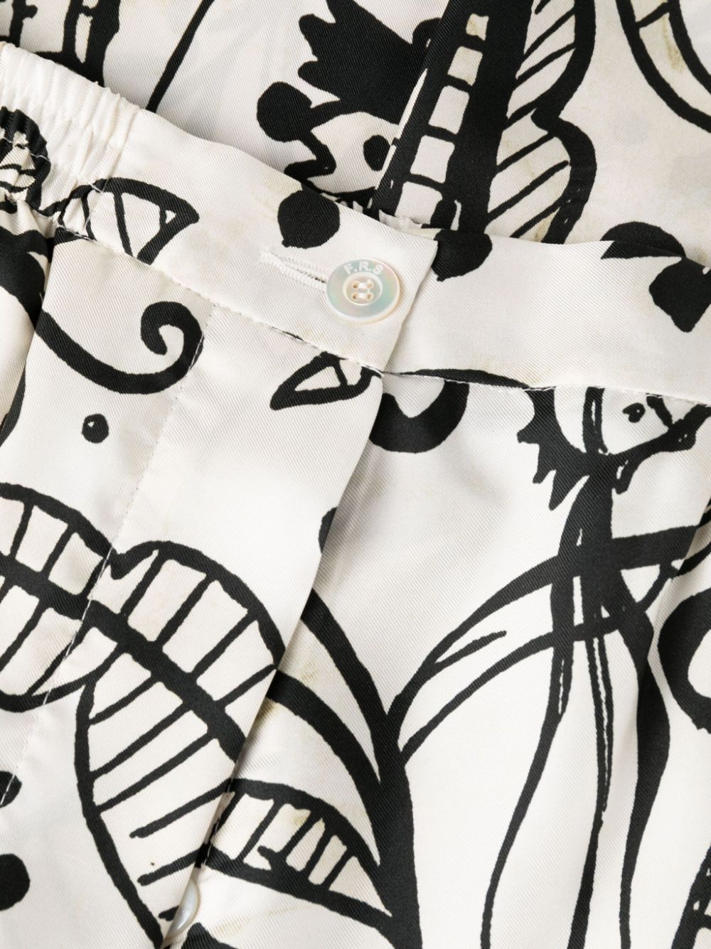 F.R.S . Trousers White PA000247TE00747639 (F.R.S For Restless Sleepers / パンツ ) | F.R.S For Restless Sleepers (フォーレストレススリーパース)(1)