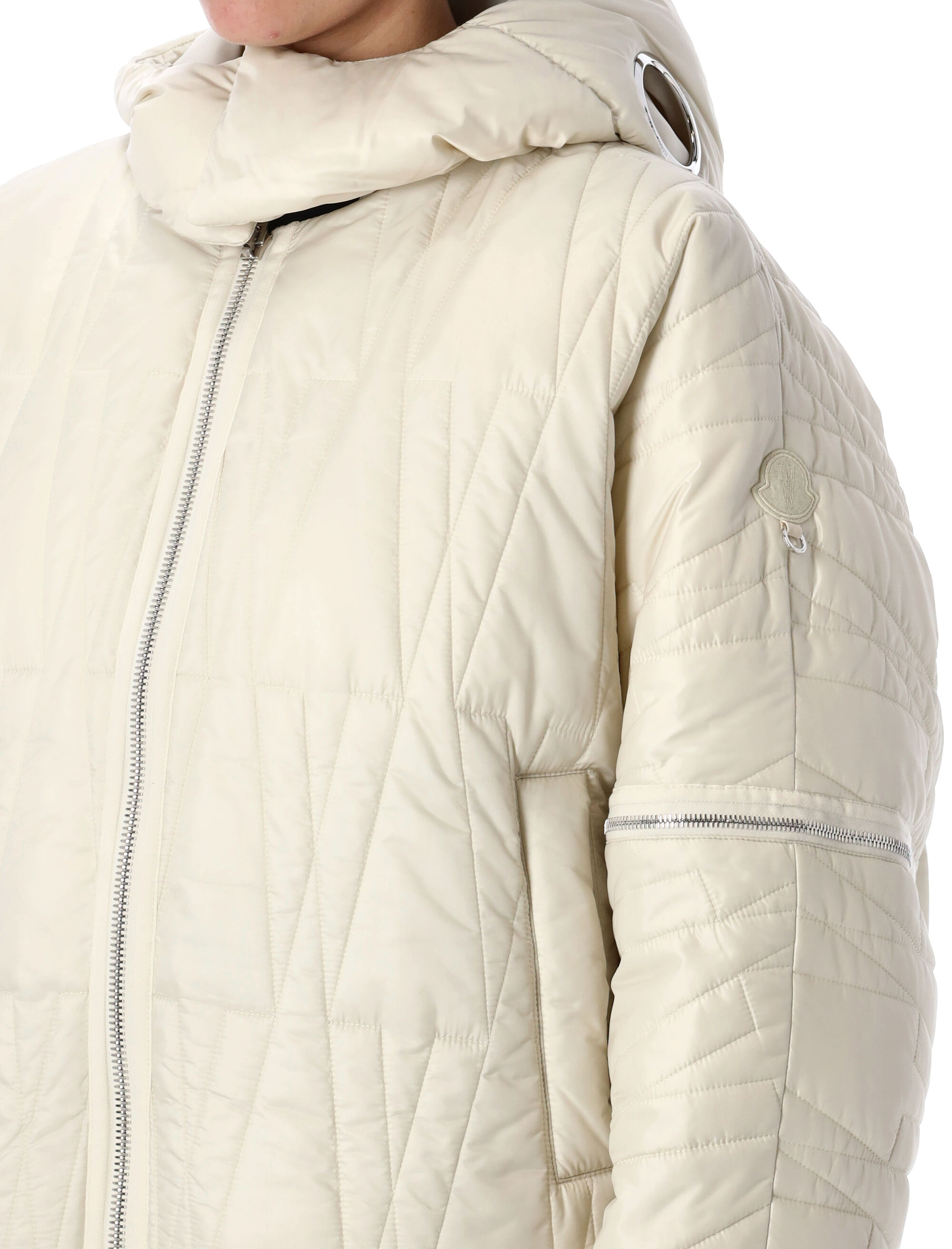 MONCLER WILLOW SMITH Coats White 1A00004M5010050 (Moncler Genius / ダウンジャケット・コート ) | Moncler Genius (モンクレール ジーニアス)(2)