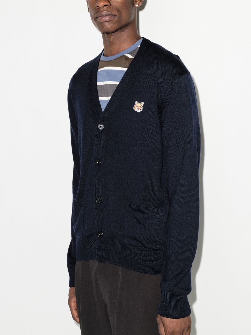 MAISON KITSUNE' Sweaters Blue GU00542KT1036P480 (Maison Kitsuné / ニット・セーター・カーディガン ) | Maison Kitsuné (メゾン キツネ)(3)