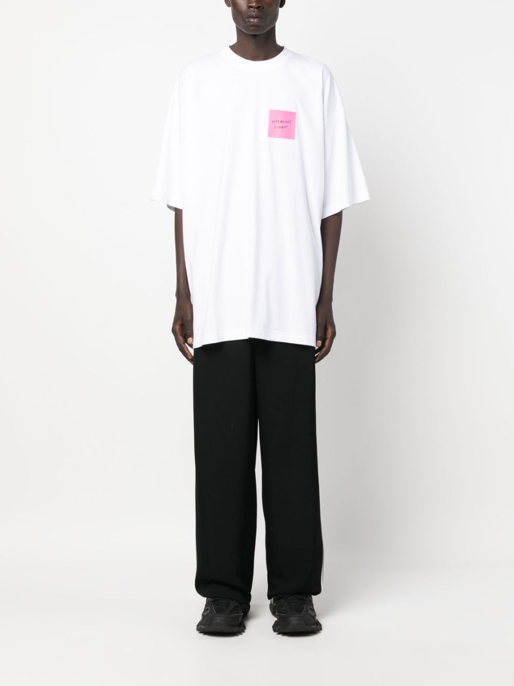 Vetements T-shirts and Polos White UE54TR290WWHITE (VETEMENTS / Tシャツ・カットソー ) | VETEMENTS (ヴェトモン)(3)