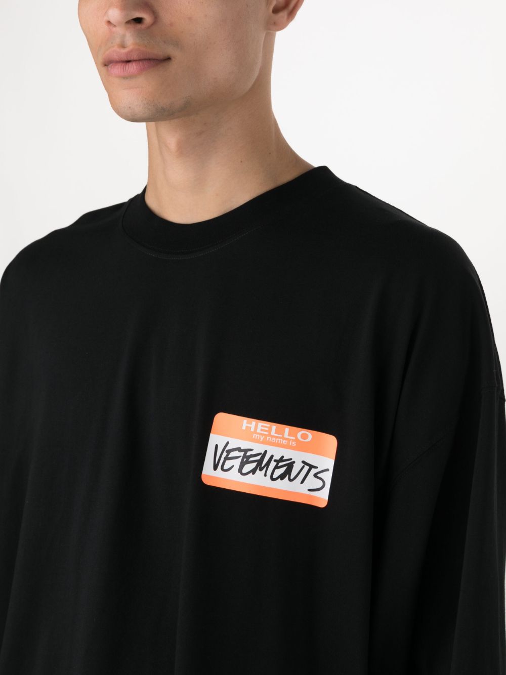 Vetements T-shirts and Polos Black UE54TR240BBLACK (VETEMENTS / Tシャツ・カットソー ) | VETEMENTS (ヴェトモン)(3)