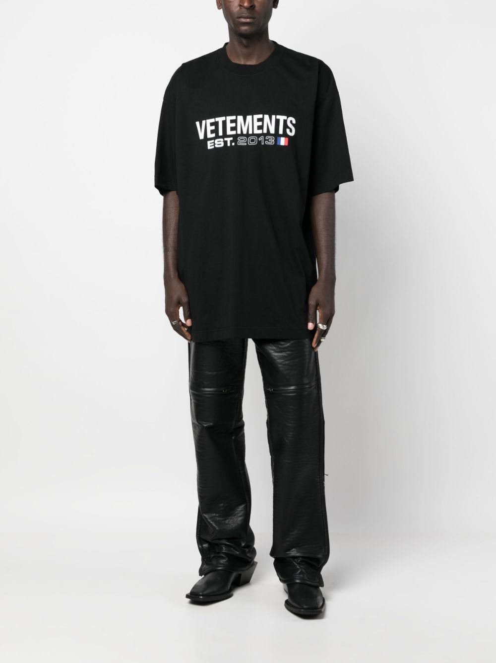 Vetements T-shirts and Polos Black UE54TR100BDBLACK (VETEMENTS / Tシャツ・カットソー ) | VETEMENTS (ヴェトモン)(2)