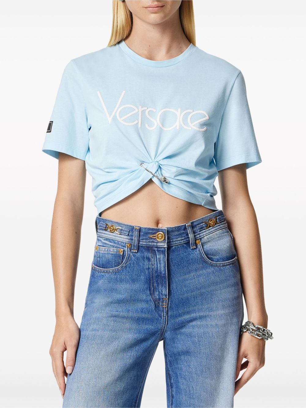 Versace T-shirts and Polos LIGHT BLUE 10142761A091202UQ80 (VERSACE / Tシャツ・カットソー ) | VERSACE (ヴェルサーチェ)(3)