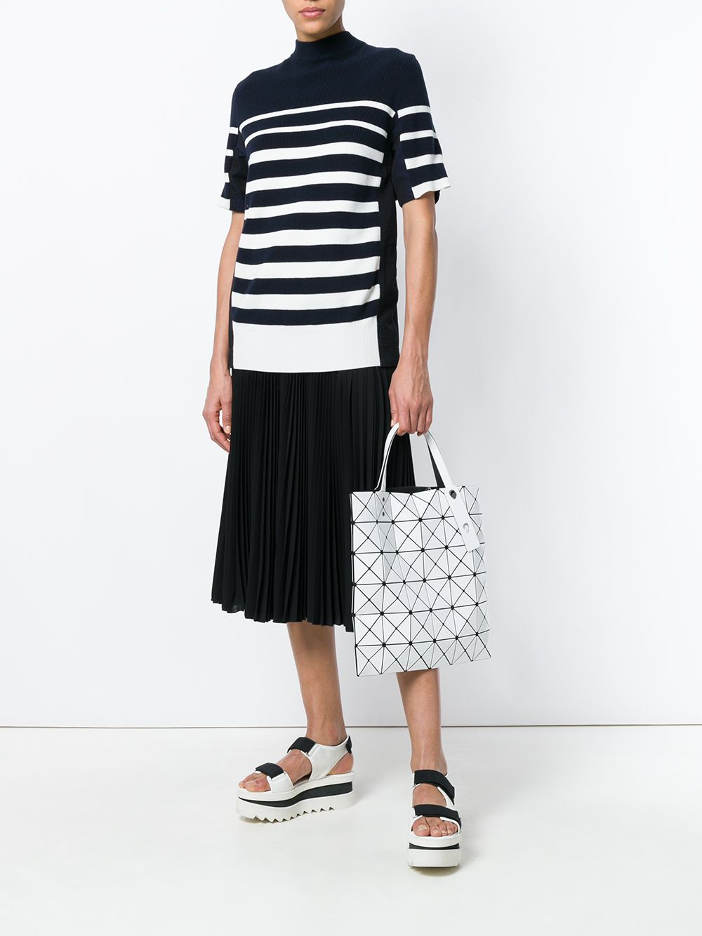 Bao Bao Issey Miyake Bags.. White BB46AG05301 (BAO BAO ISSEY MIYAKE / トートバッグ ) | BAO BAO ISSEY MIYAKE (バオバオイッセイミヤケ)(1)