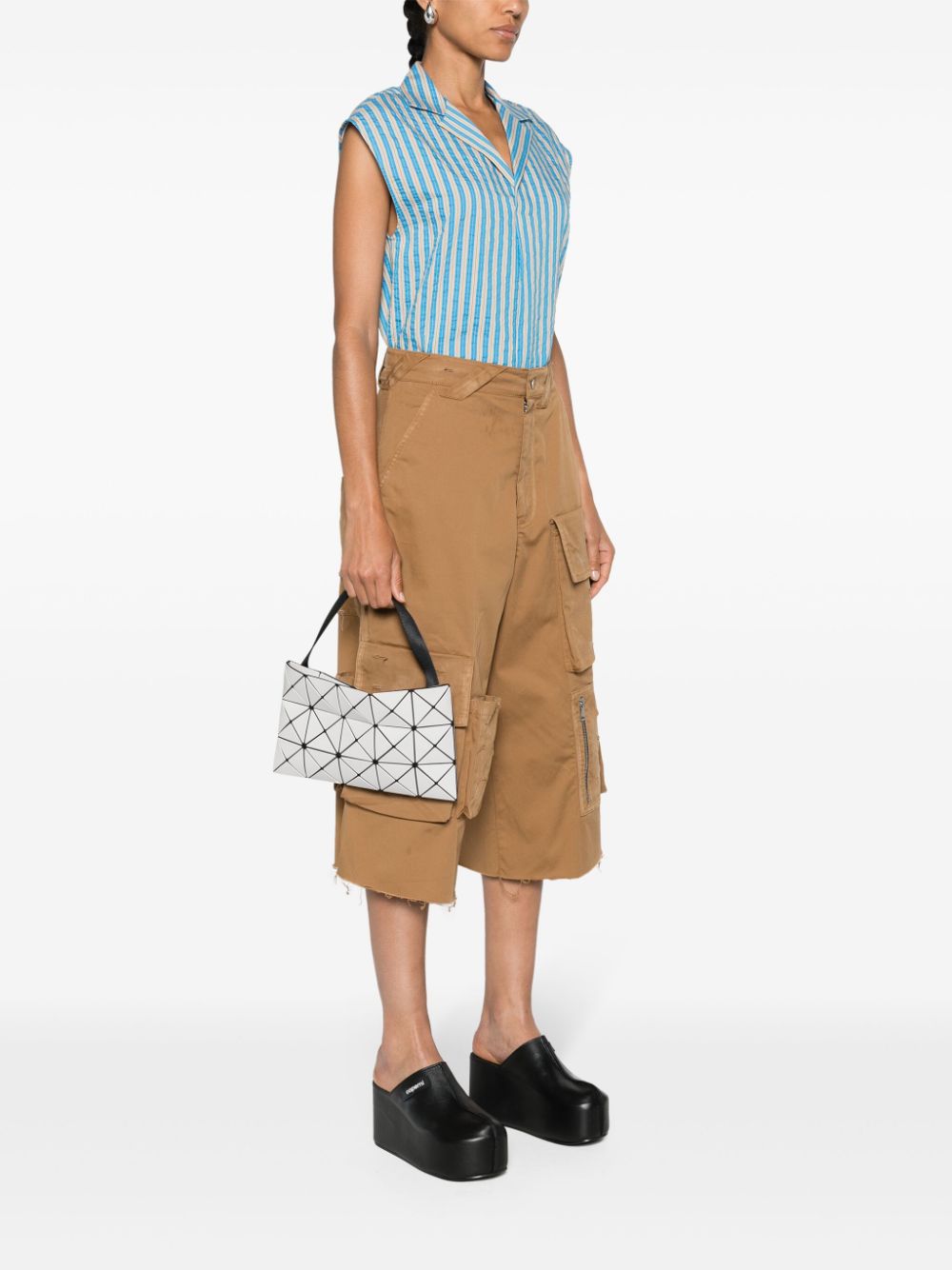 Bao Bao Issey Miyake Bags.. Light Grey BB46AG68711 (BAO BAO ISSEY MIYAKE / ハンドバッグ・ショルダーバッグ ) | BAO BAO ISSEY MIYAKE (バオバオイッセイミヤケ)(4)