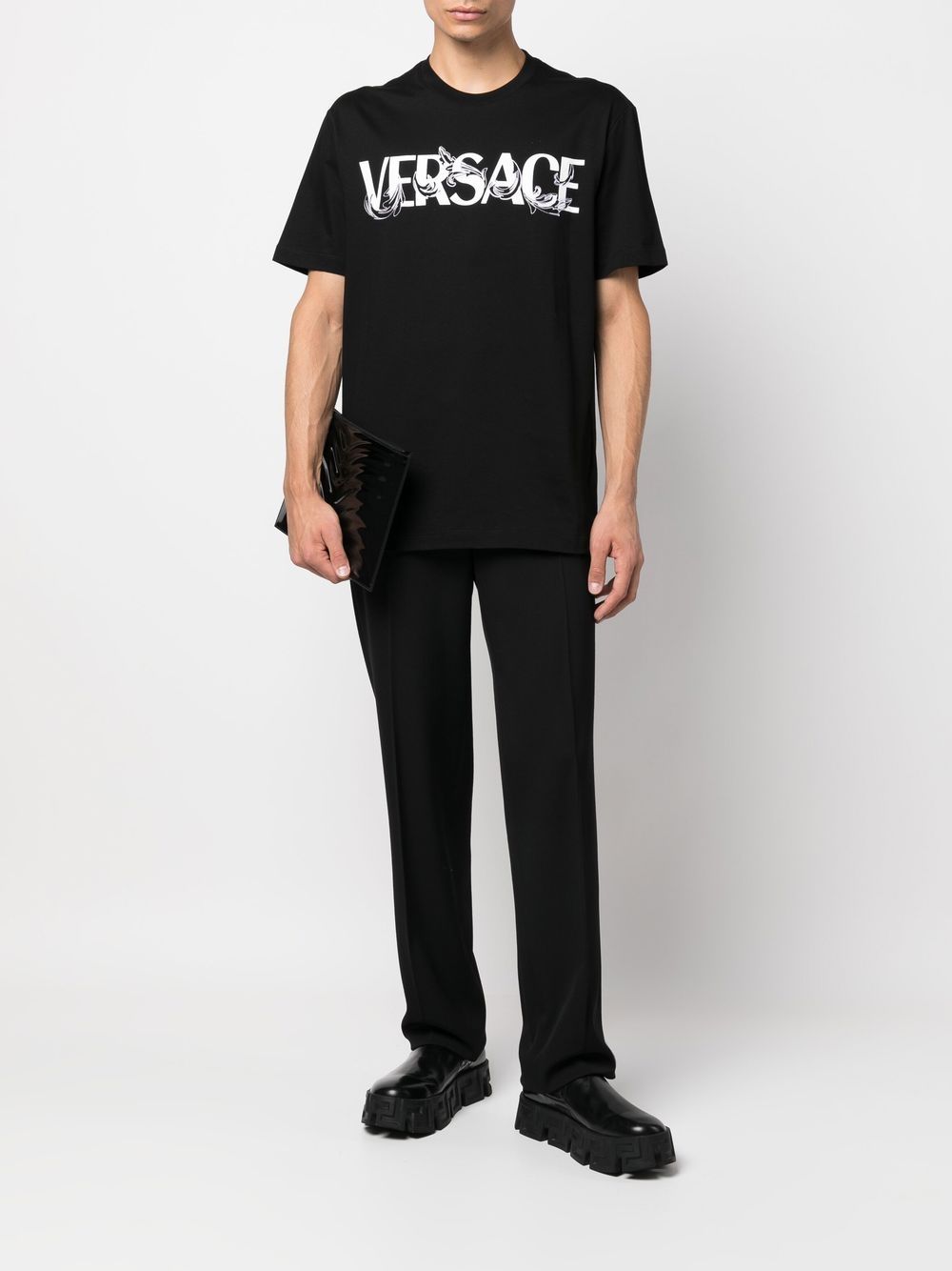 Versace T-shirts and Polos Black 10069741A049491B000 (VERSACE / Tシャツ・カットソー ) | VERSACE (ヴェルサーチェ)(2)