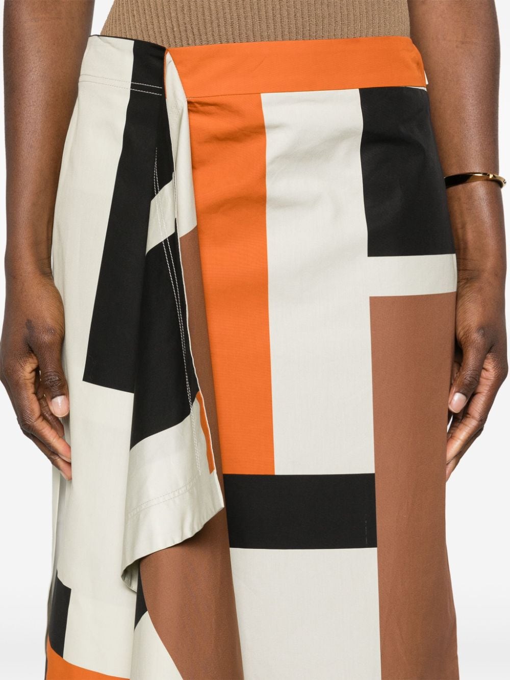 スカート FENDI FW25 Skirts (FQ7552 ARU6F1NZQ) Fendi Skirts Orange (FENDI/スカート) | FENDI（フェンディ）の