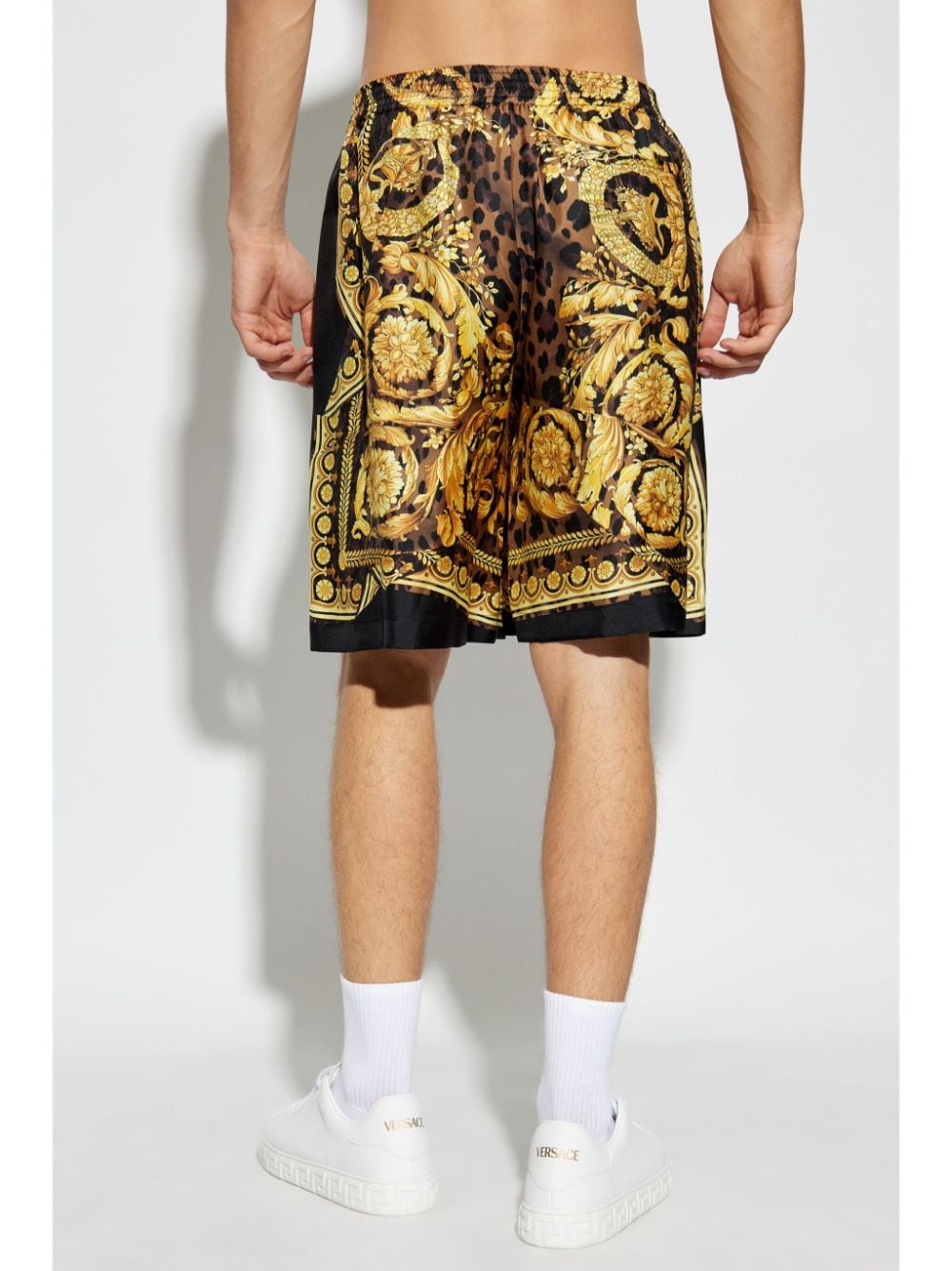 Versace Shorts Golden 10024761A118965N440 (VERSACE / ショートパンツ ) | VERSACE (ヴェルサーチェ)(3)