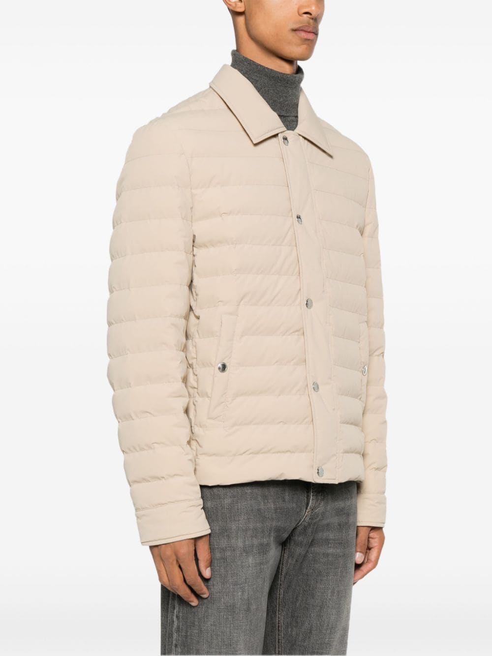 Brunello Cucinelli Coats Beige MM4911846CQW77 (Brunello Cucinelli / ダウンジャケット・コート ) | Brunello Cucinelli (ブルネロ・クチネリ)(4)